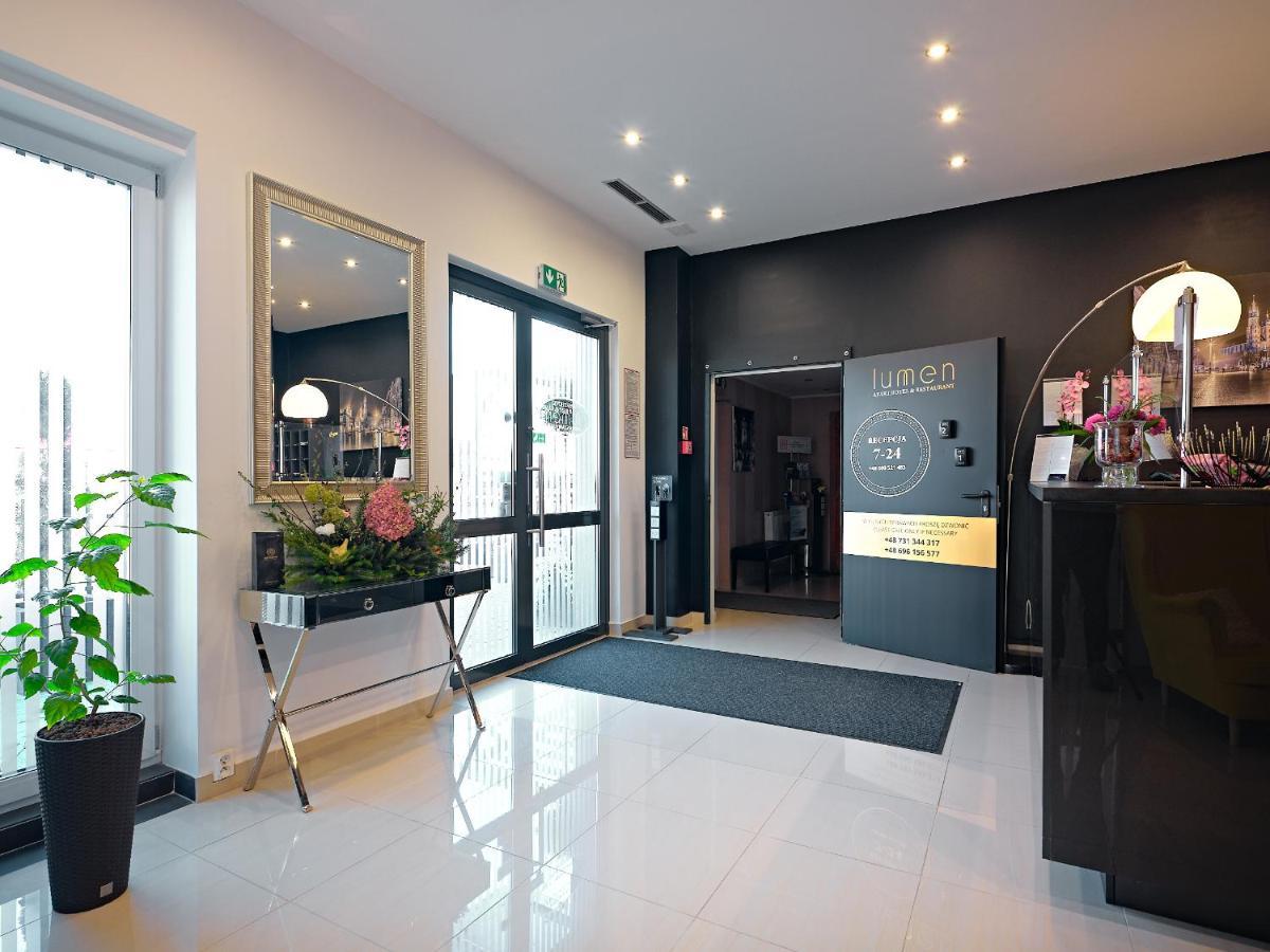 Aparthotel Lumen Cracovia Esterno foto