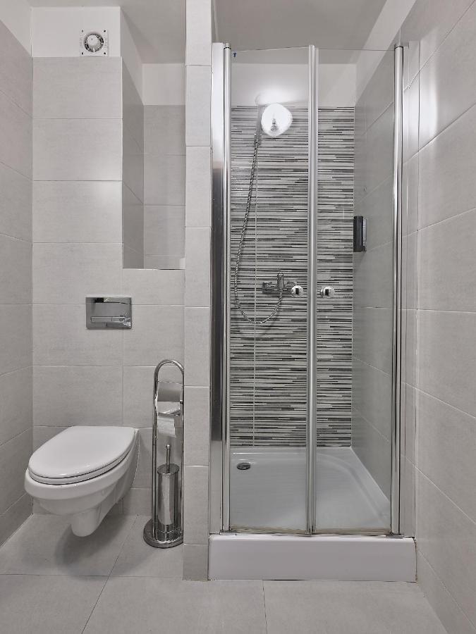 Aparthotel Lumen Cracovia Esterno foto