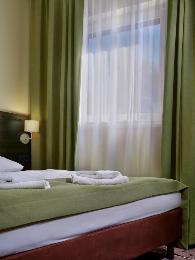 Aparthotel Lumen Cracovia Esterno foto