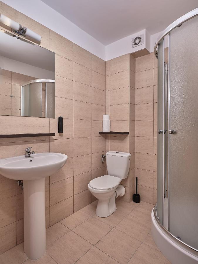 Aparthotel Lumen Cracovia Esterno foto