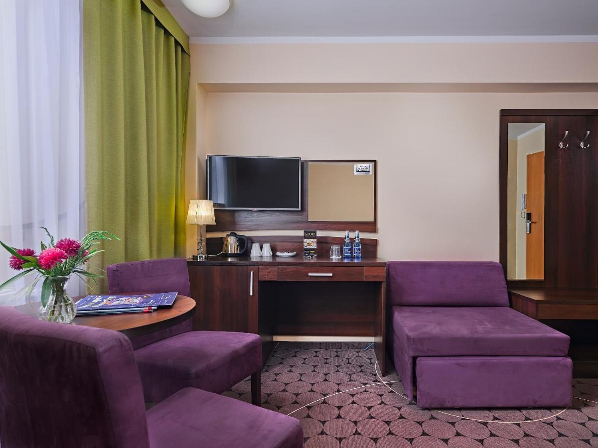 Aparthotel Lumen Cracovia Esterno foto