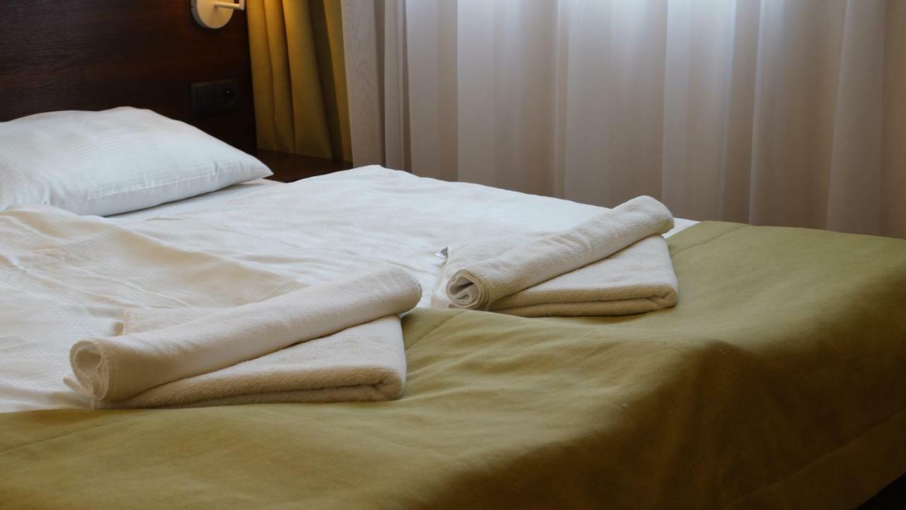 Aparthotel Lumen Cracovia Esterno foto